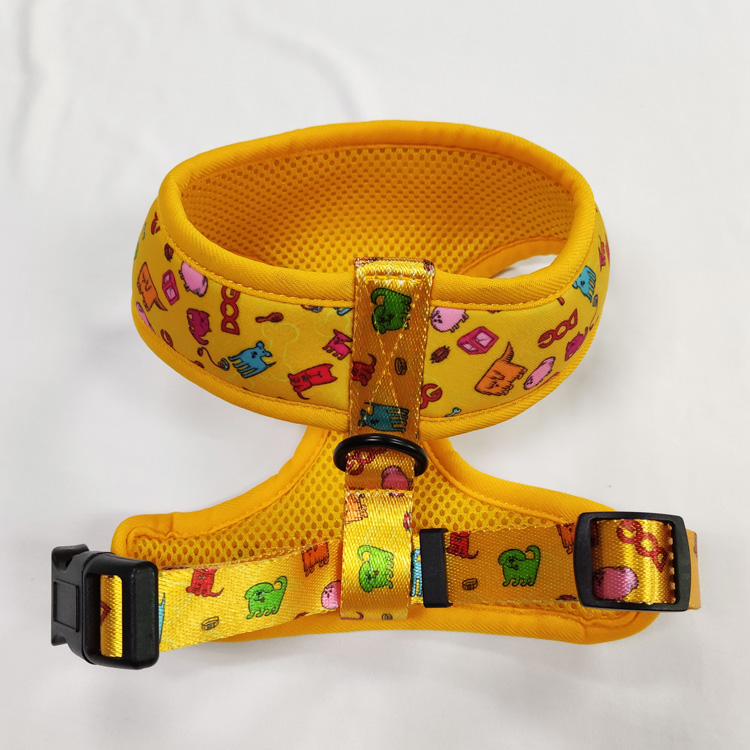 Adjustable custom yellow printed dog harness and leash set