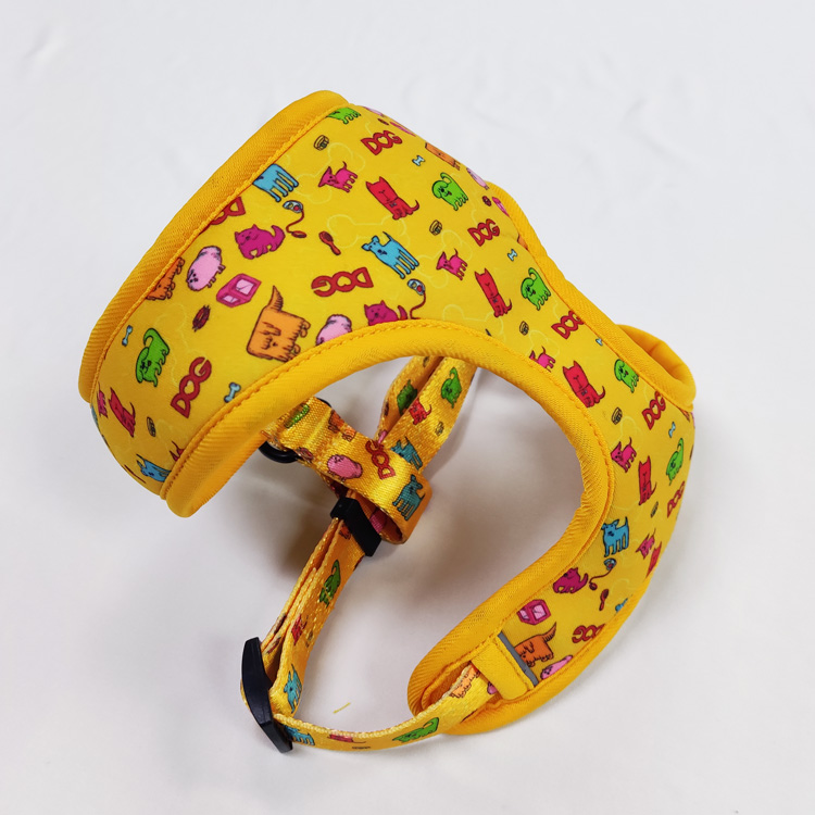 Adjustable custom yellow printed dog harness and leash set